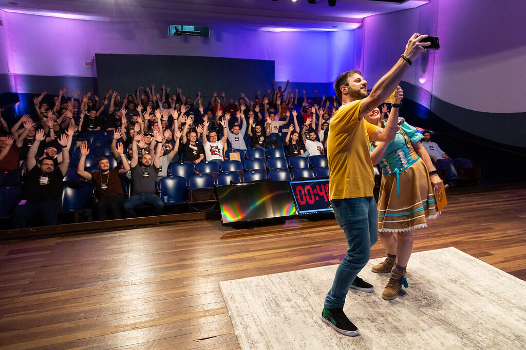 Selfie com a plateia lotada no teatro